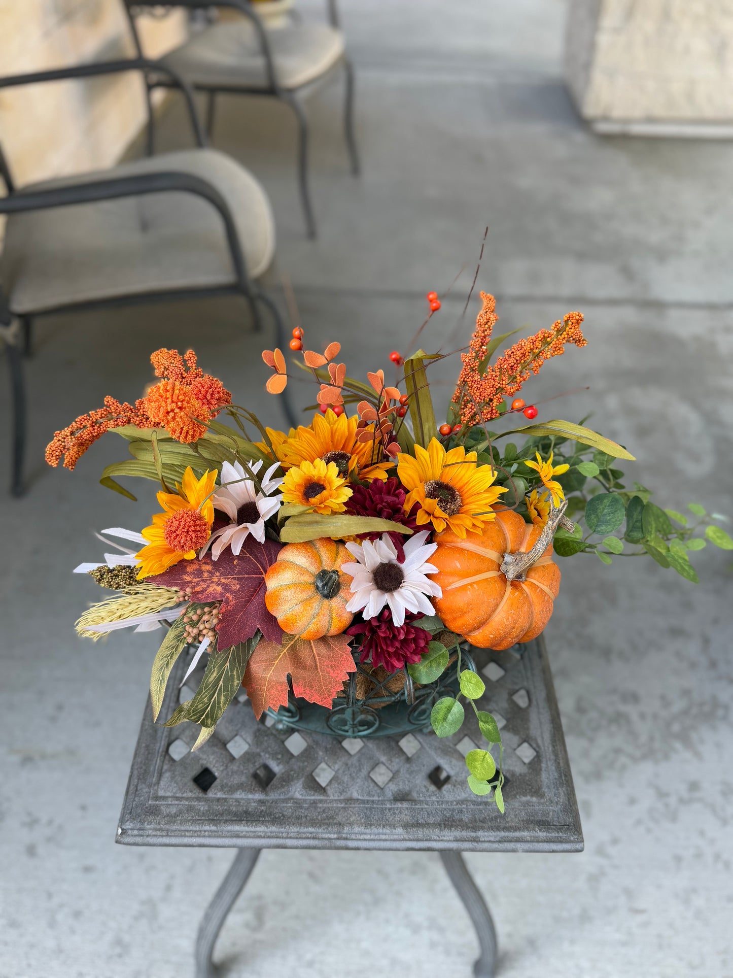 Small Decorative Metal Garden Fall Basket
