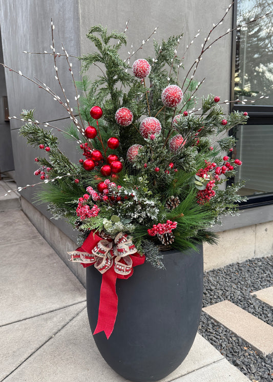 Christmas Dazzler Drop-In Arrangement